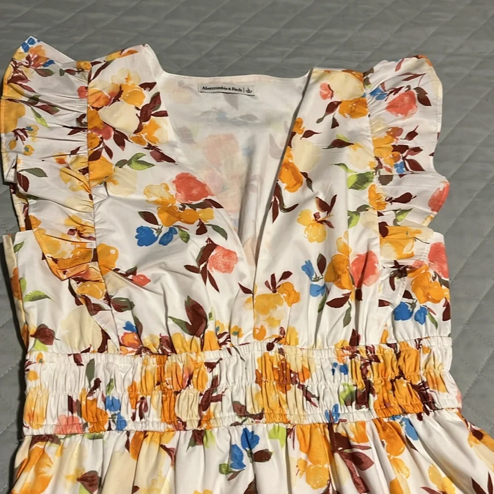 Abercrombie & Fitch White Maxi Dress with Yellow Floral Print - Picture 3 of 3